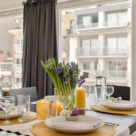 Apartment Delightful Family At Only 50 Meters From The Beach De Panne